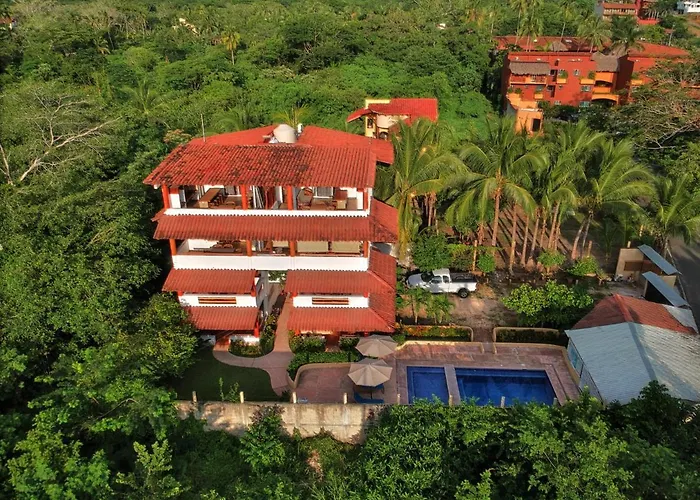 El Arca Villa Zihuatanejo